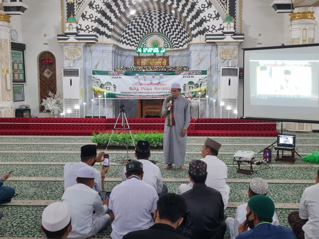 Safari Ramadan di Masjid Al Muhajirin Katingan Hilir Berjalan Lancar