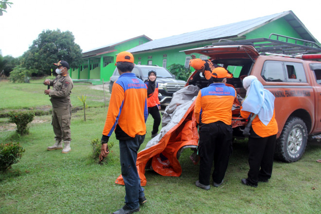 Kunjungi Ponpes dan Panti Asuhan, BPBD Dampingi Giat Safari Ramadan Berbagi Bupati Kobar