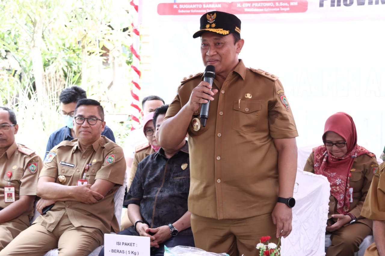 Jelang Hari Raya Idulfitri, Wagub Kalteng Kunjungi Pasar Penyeimbang di Kelurahan Selat Hulu Kabupaten Kapuas