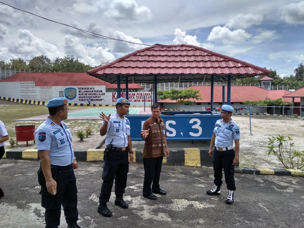Laksanakan Monitoring Dan Evaluasi Ke Rutan Tamiang Layang, Kakanwil Minta Penguatan Tugas Dan Fungsi Harus Dilaksanakn Dengan Baik