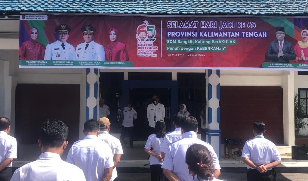 Pimpin Apel Pagi, Darliansjah : Saya Bangga Jadi Bagian dari Keluarga Besar Dislutkan Prov. Kalteng