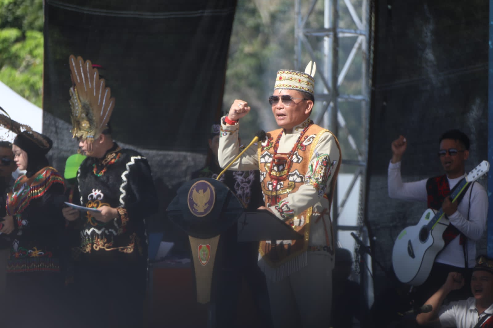 Pelestarian Budaya Lewat Karnaval: Gubernur Kalteng Dukung FBIM Jadi Agenda Nasional