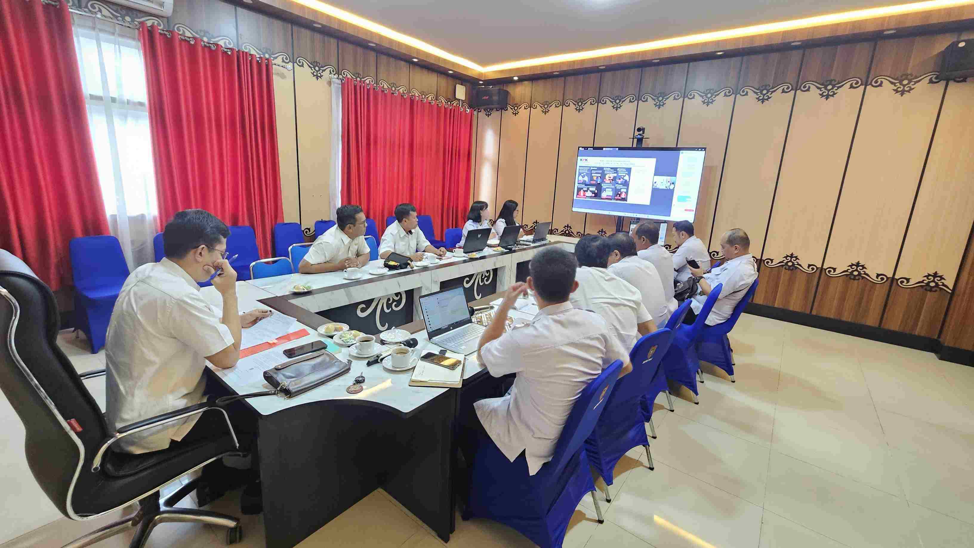 Plt. Inspektur Daerah Prov. Kalteng Buka Bimtek Perluasan Desa Antikorupsi