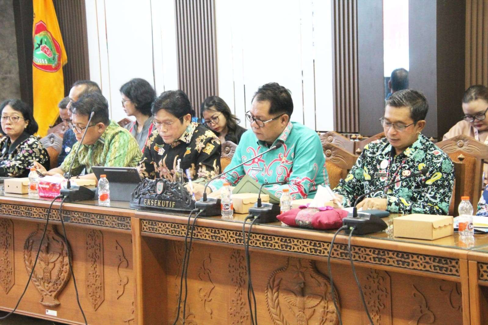 Pemprov Kalteng Apresiasi Kinerja Bank Kalteng pada RDP Komisi I DPRD Kalteng   