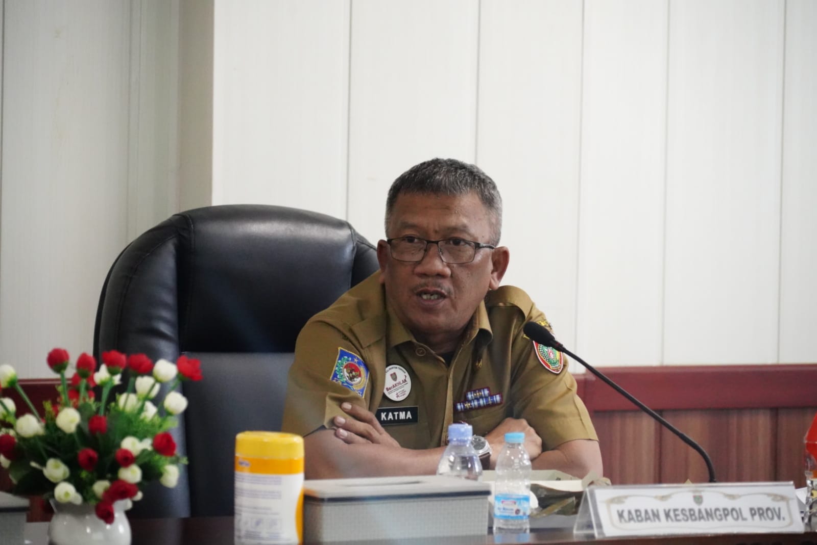 Sahli Yuas Elko Pimpin Rapat Persiapan Gerakan Pembagian Bendera Merah Putih Tahun 2023