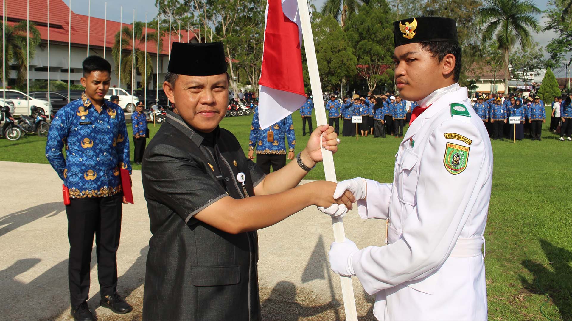 Pimpin Apel Gabungan, Pj. Bupati Barsel Ingatkan Kembali Seluruh ASN Tak Terlibat Politik Praktis