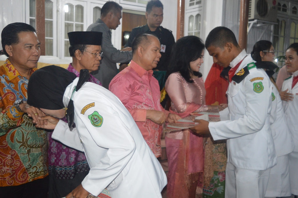 HUT RI Dirangkai dengan Resepsi Kenegaraan