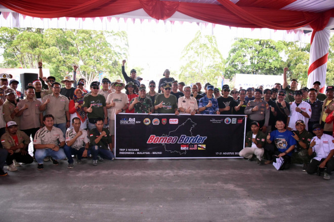 Para Offroader Lintas Negara Mulai Perjalanan Borneo Border 2023 dari Kobar