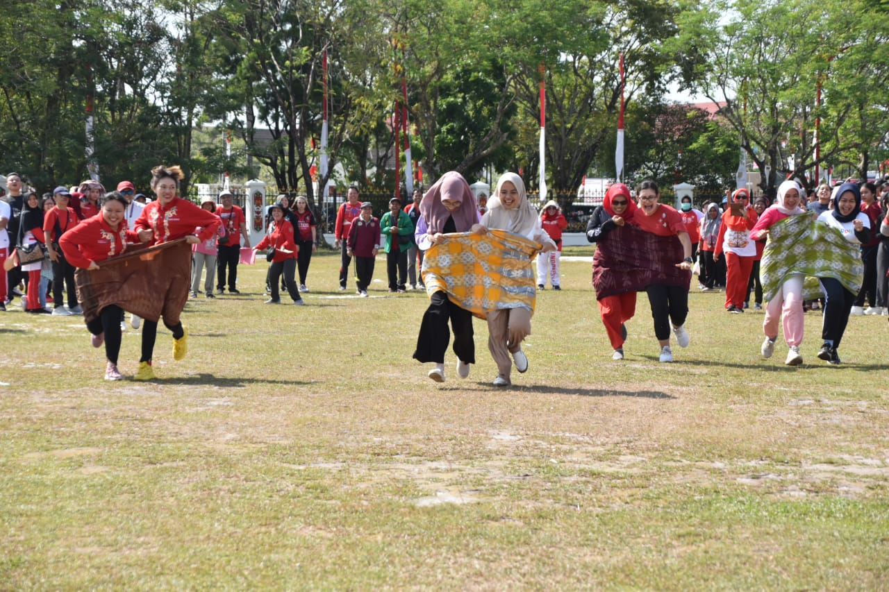 Meriahkan HUT ke-78 RI, Pemprov. Kalteng Gelar Senam Bersama dan Berbagai Perlombaan