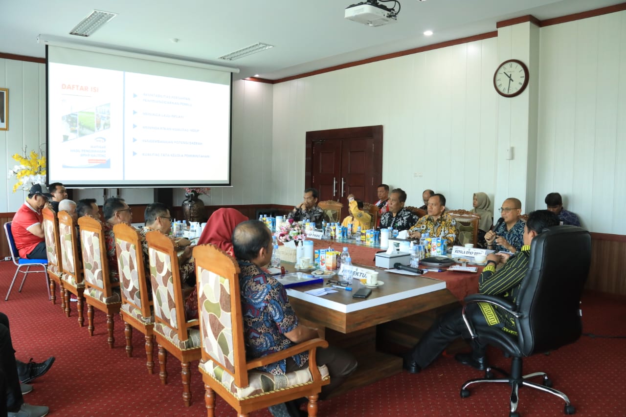 Wagub Edy Pratowo Terima Ikhtisar Hasil Pengawasan BPKP Kalteng Semester I Tahun 2023