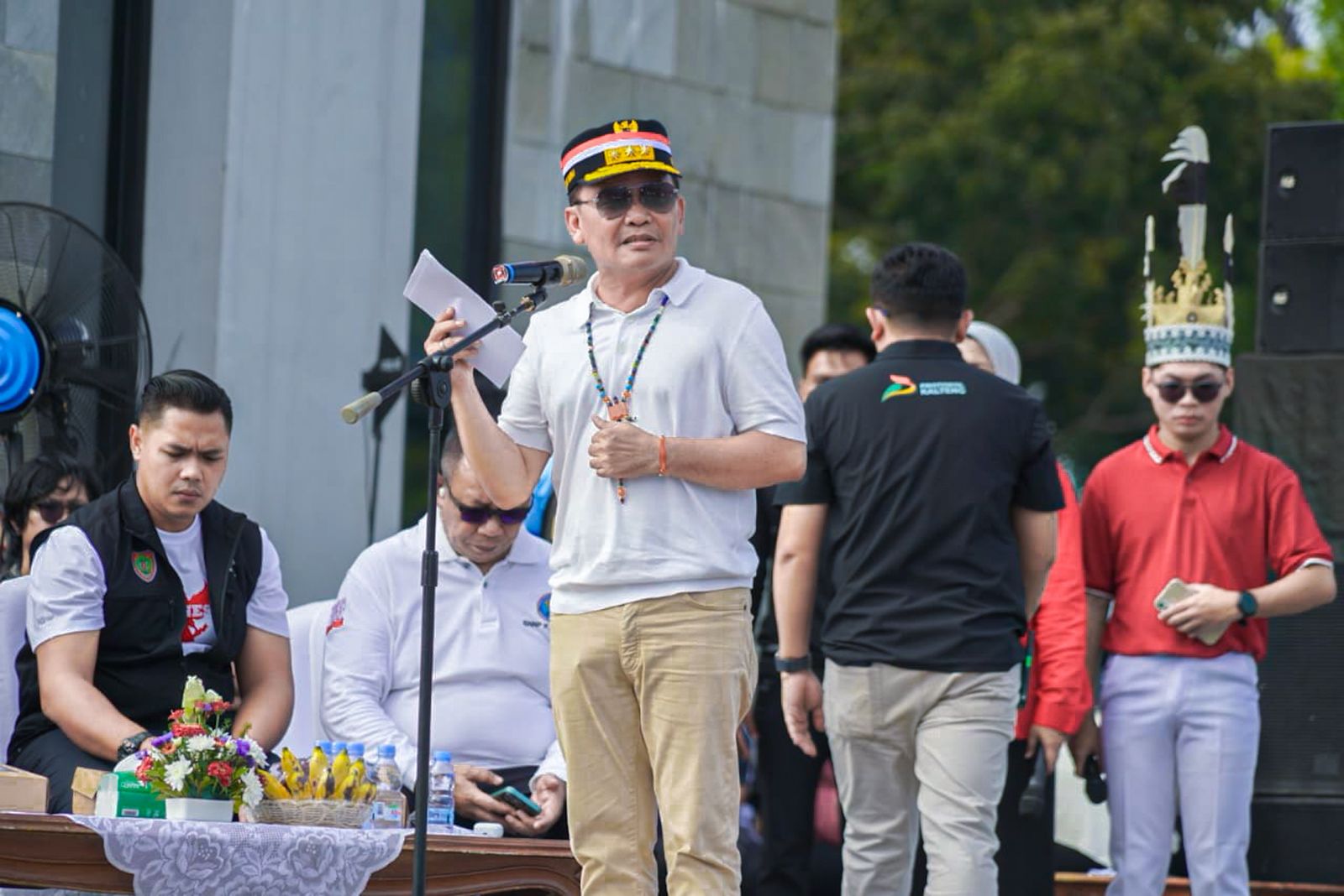 Semarak HUT ke-80 RI: Gubernur Agustiar Sabran Launching Cek Kesehatan Gratis dan Lomba Olahraga Seni