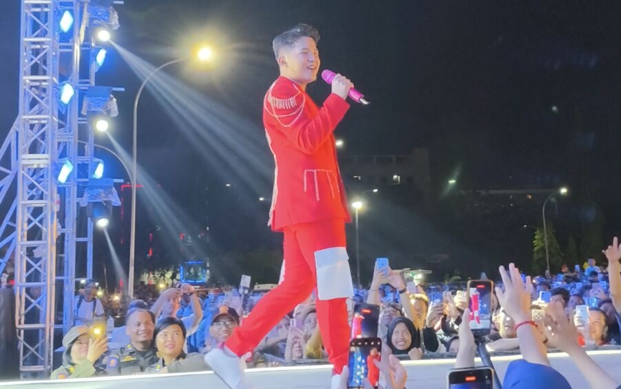 Titi DJ dan Jirayut Ramaikan Huma Betang Night Spesial HUT ke-80 Kemerdekaan RI