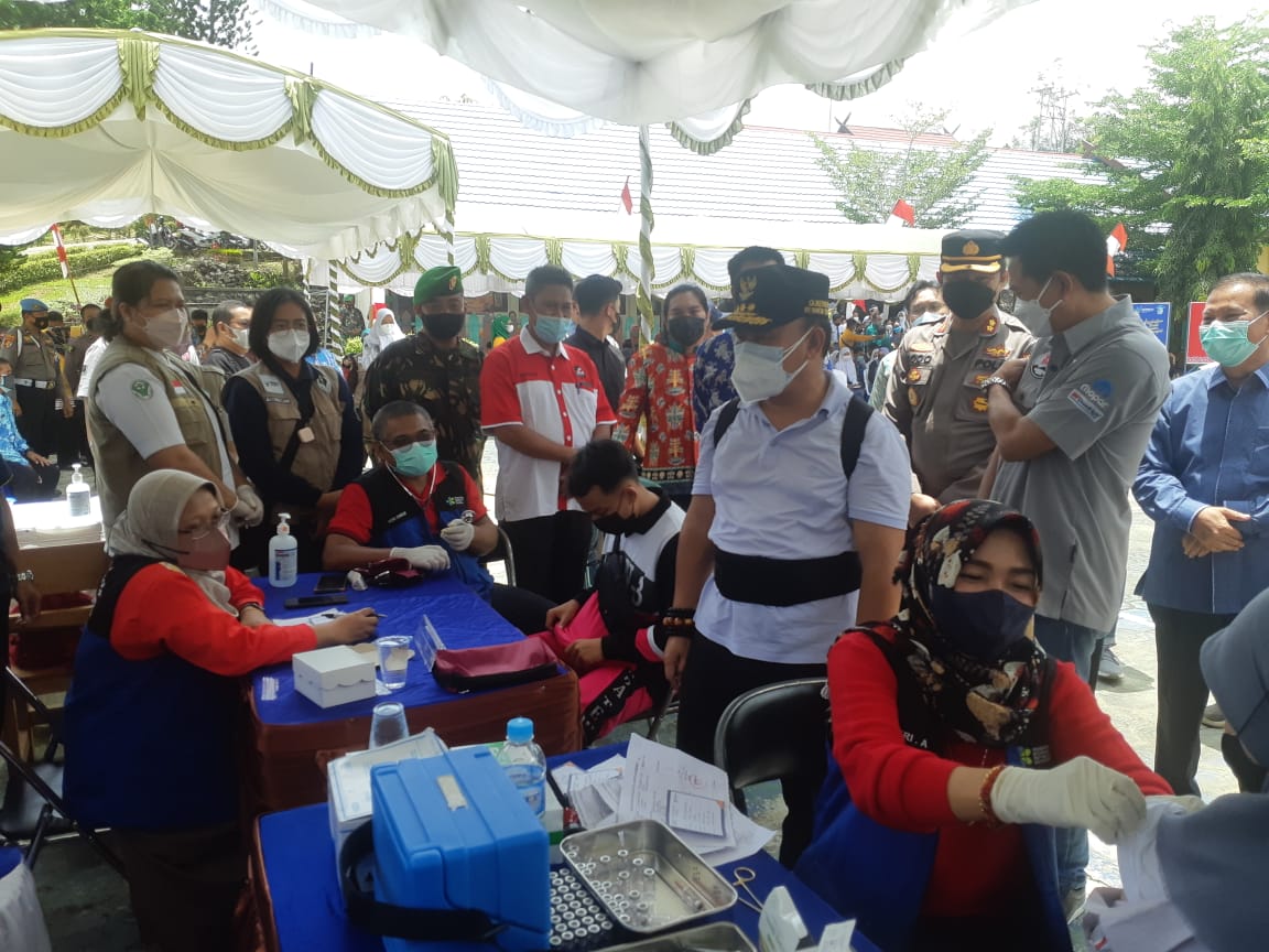 Ketua TP-PKK Tekankan Pentingnya Vaksinasi Covid-19