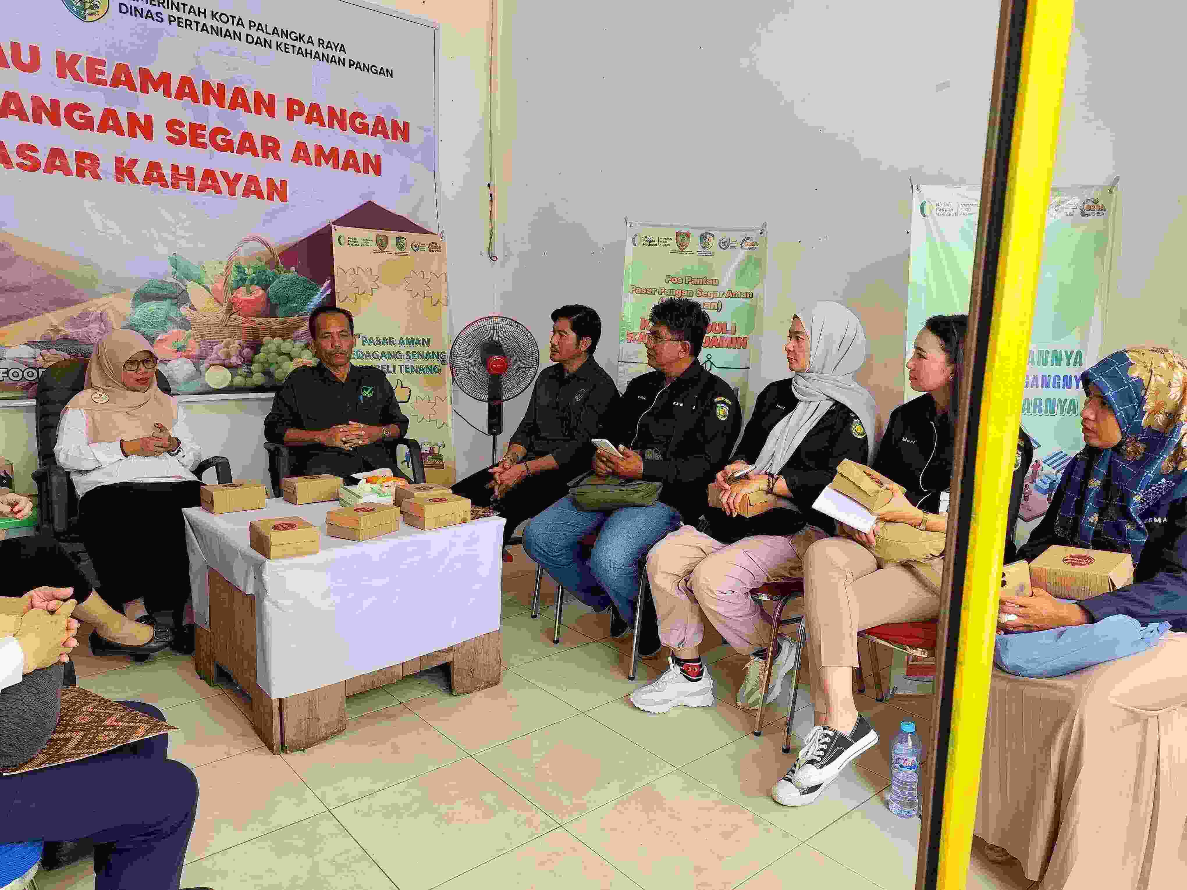 Dinas Hanpang Laksanakan Rakor PAS Aman di Pos Pantau Pasar Kahayan