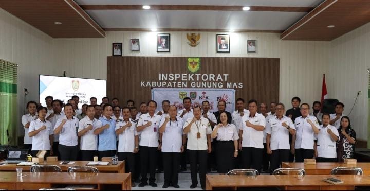 Inspektorat Daerah Prov. Kalteng Lakukan Sosialisasi Perluasan Percontohan Desa Anti Korupsi di Pemkab Gunung Mas