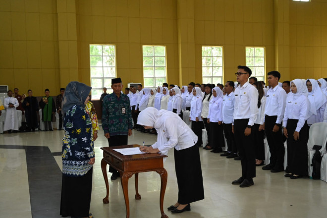 Bupati Kobar Lantik 859 PPPK Periode II Formasi Tahun 2024