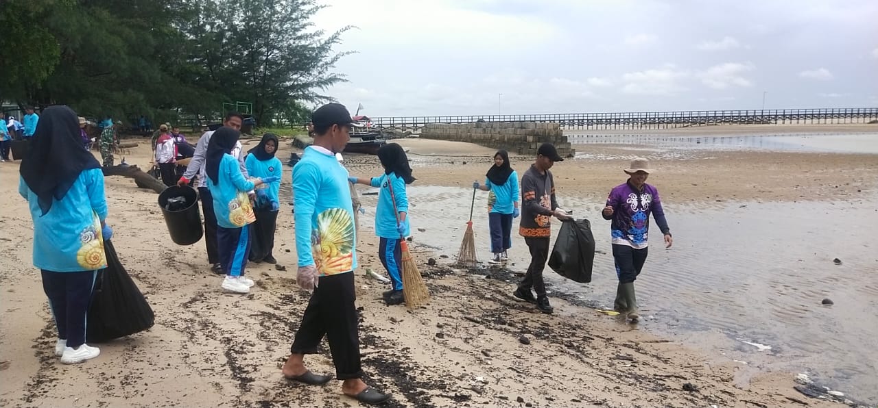 Bersih Pantai, Pemprov Kalteng Rehabilitasi Perairan Pesisir dan Pulau-Pulau Kecil di Sukamara