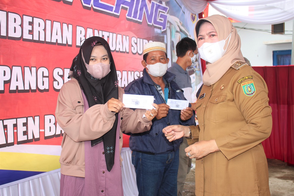 Pemkab Melalui Dinas Perhubungan Barsel Melaunching Pemberian Bantuan Subsidi Bagi Penumpang Transportasi Umum