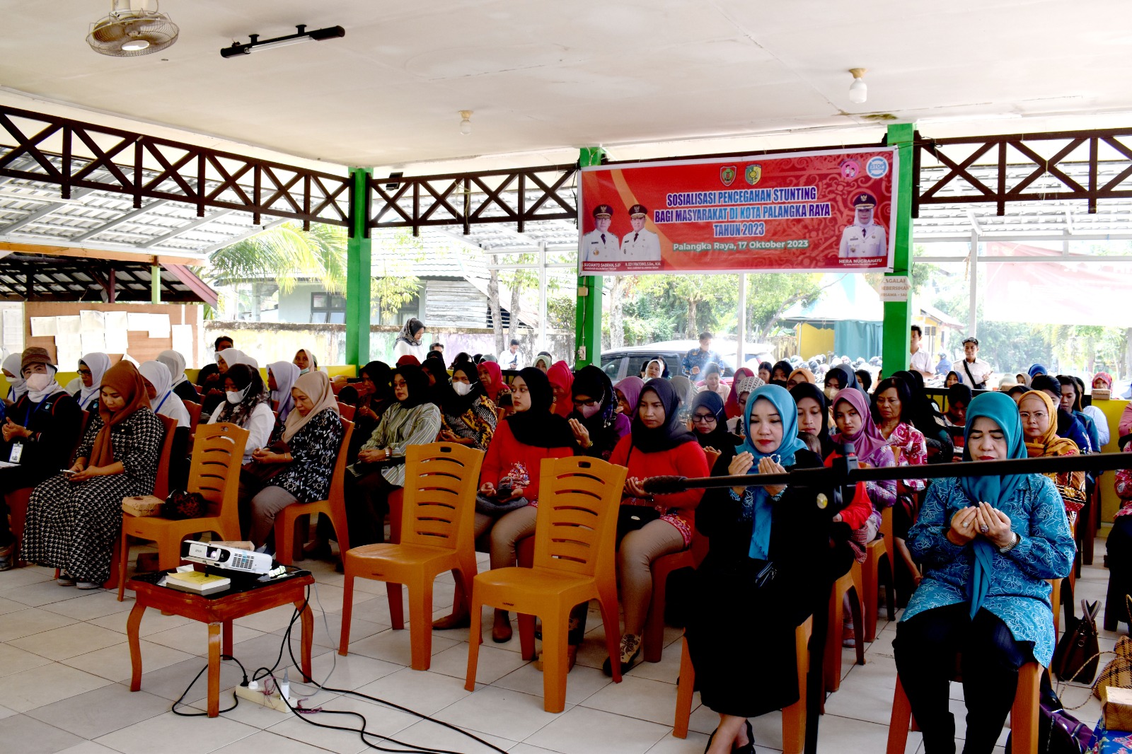 DP3APPKB Prov. Kalteng Gelar Sosialisasi Pencegahan Stunting di Kelurahan Bukit Tunggal