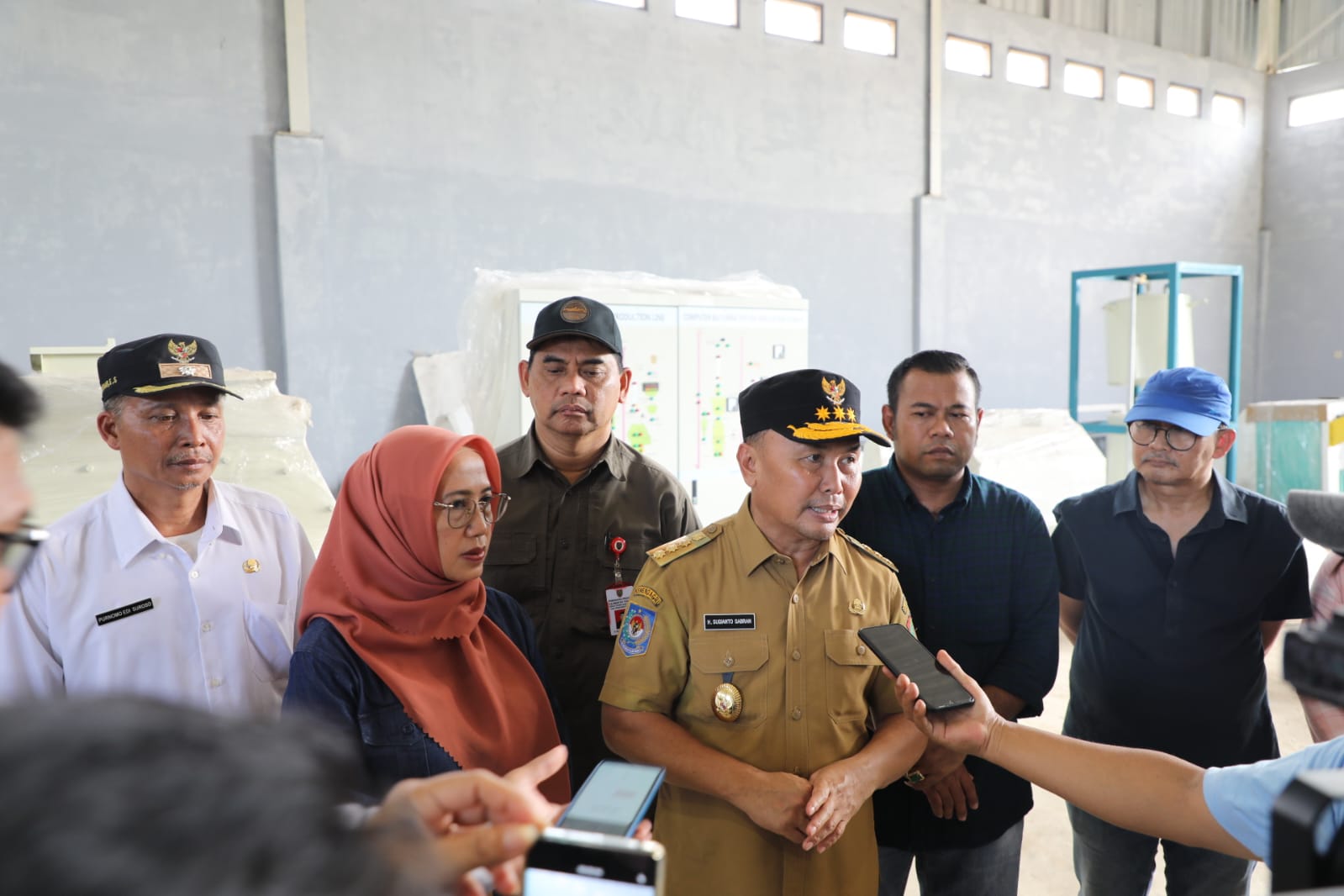 Kunjungan Gubernur Kalimantan Tengah ke Pabrik Pakan di Parenggean