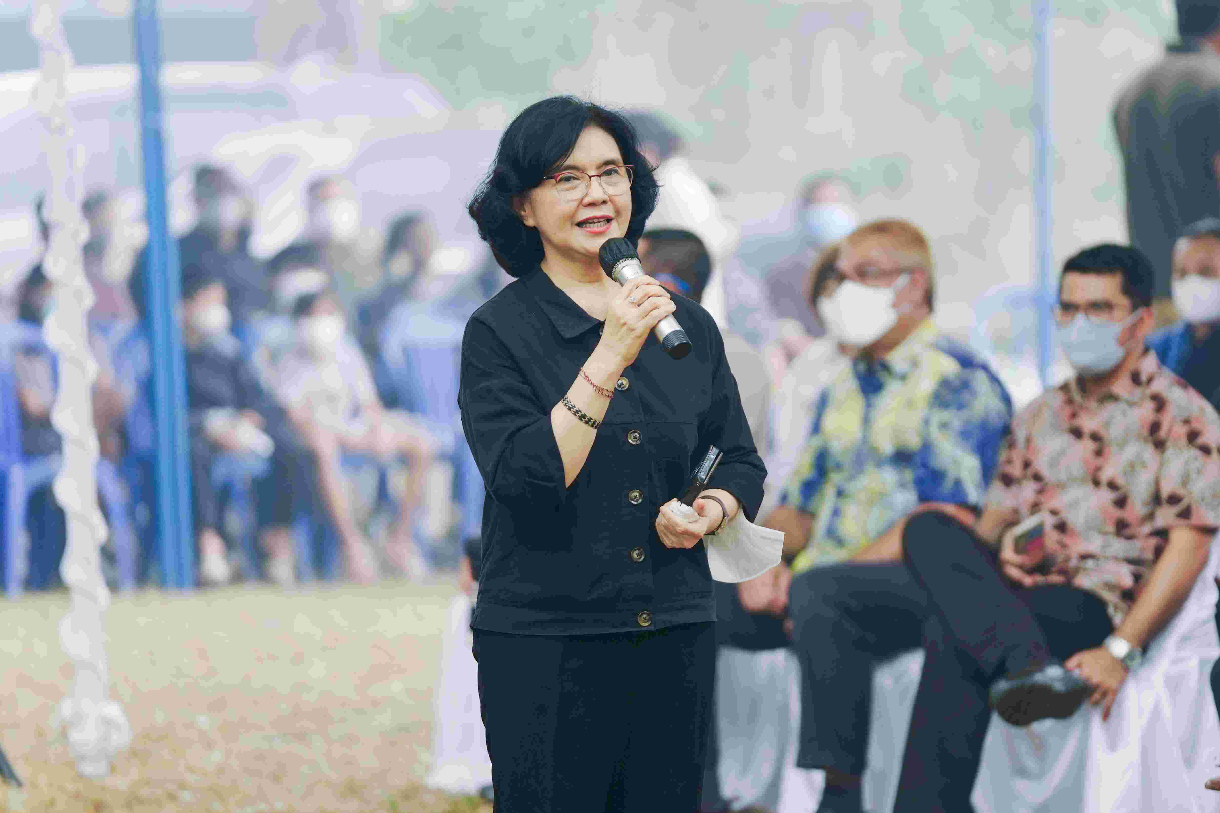Gubernur Kalteng Salurkan 1.500 Paket Bantuan Pangan bagi Pendeta dan Pelayan Gereja Lintas Denominasi