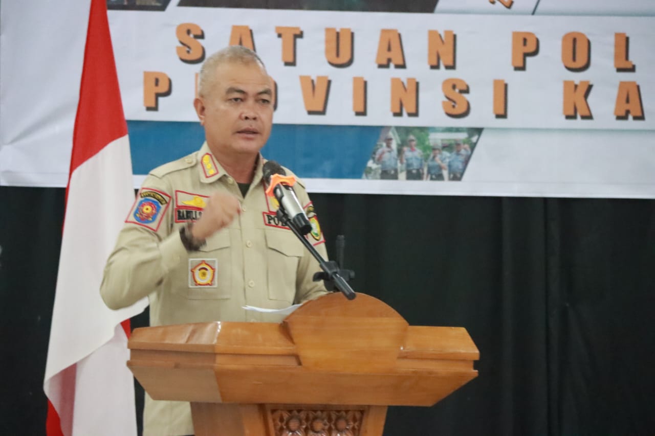 Plh Sahli Gubernur Bidang Pemkumpol Akhmad Husain Buka Rakor Satpol PP se-Kalteng