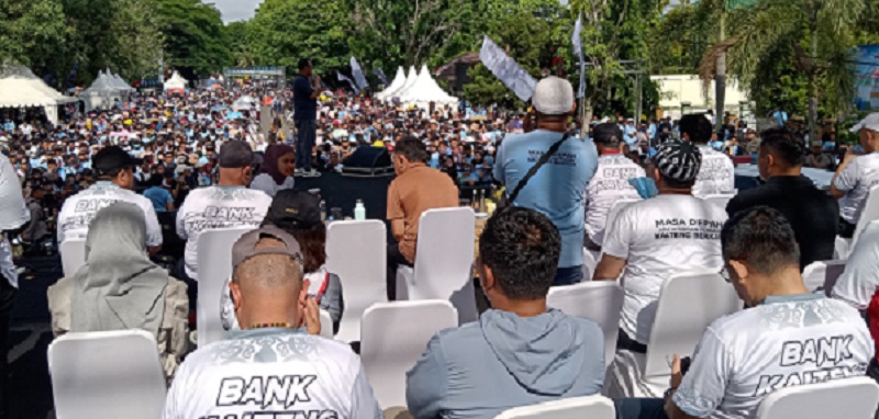 Hadir di Kuala Kapuas, Kadisbun Prov. Kalteng Ikuti Fun Walk Kalteng Berkah