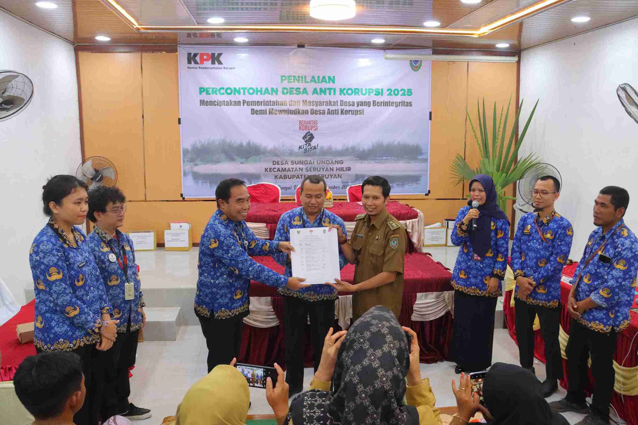 Desa Sungai Undang Raih Predikat Memuaskan dalam Penilaian Desa Percontohan Antikorupsi Kalteng 2025