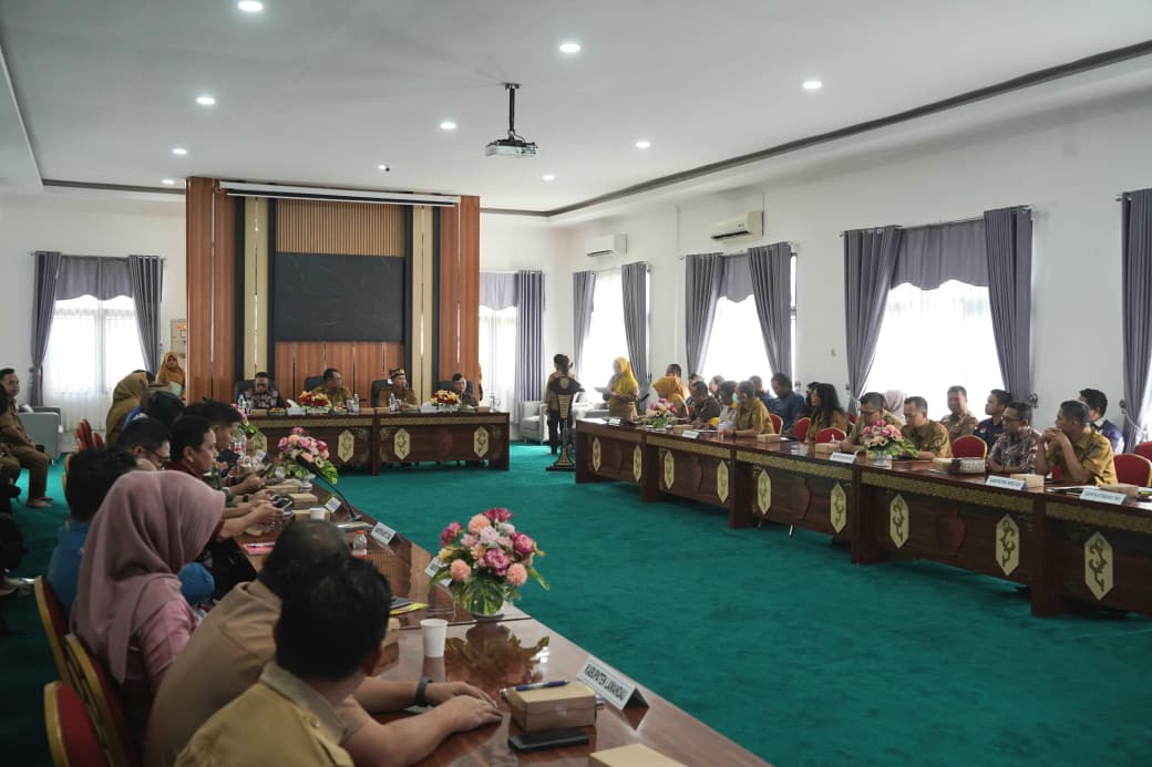 Pemprov Kalteng Gelar Rakor FKDM, Tegaskan Pentingnya Deteksi Dini dan Sinergi Keamanan Daerah   