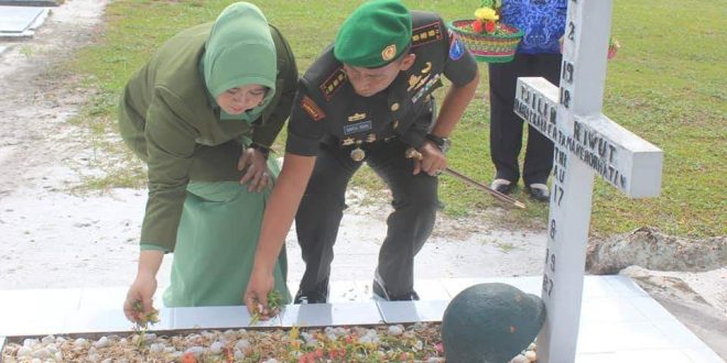 Ziarah Makam Pahlawan Dalam Rangka Hari Juang TNI AD