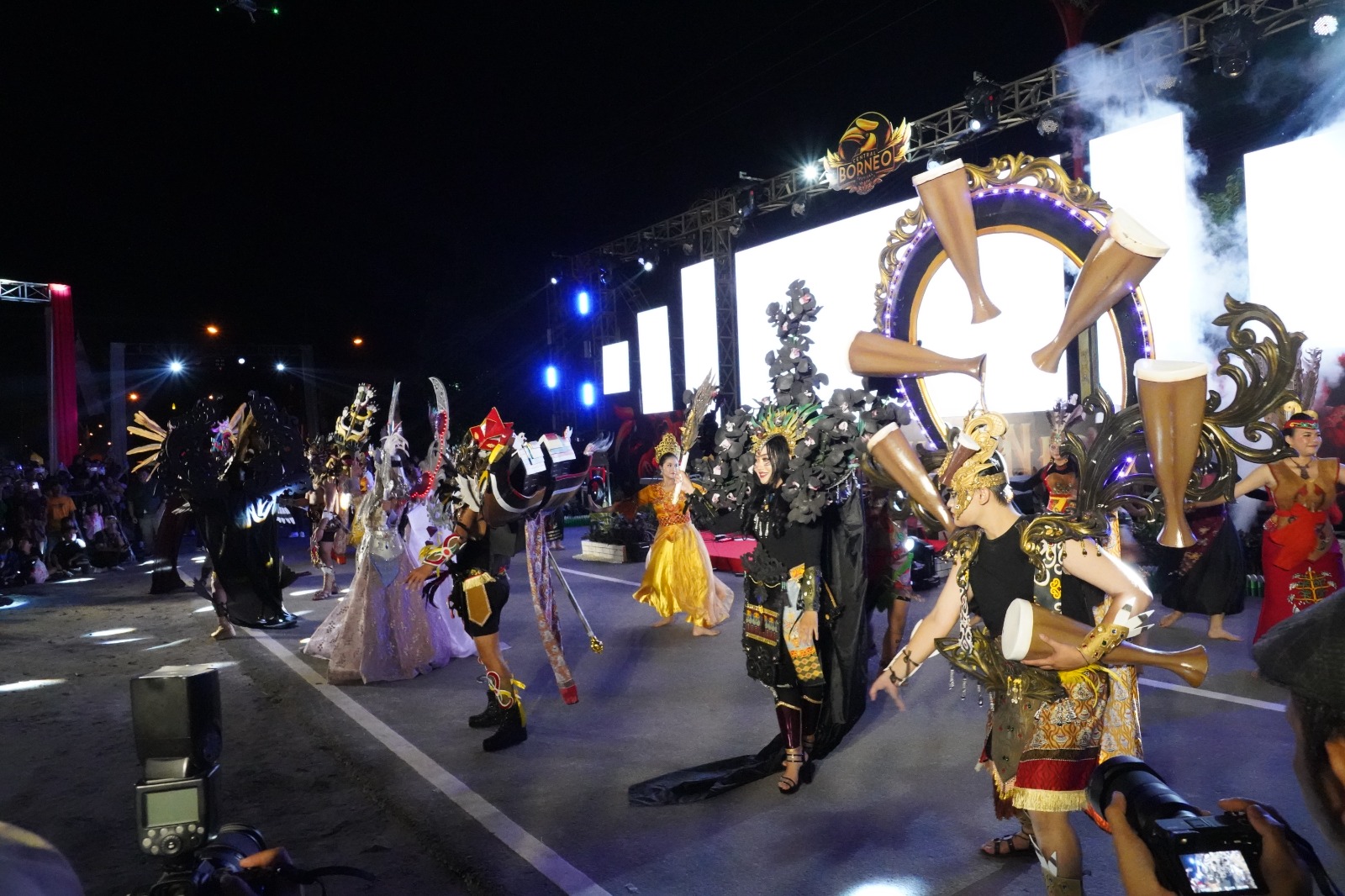 Wakil Gubernur Kalteng H. Edy Pratowo Buka Secara Resmi Central Borneo Festival Provinsi Kalimantan Tengah Tahun 2023