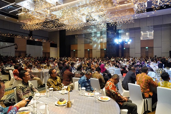 Hadiri Malam Anugerah KIP, Wagub Kalteng Edy Pratowo Apresiasi Capaian Kalteng Masuk 5 Besar Nasional Informatif