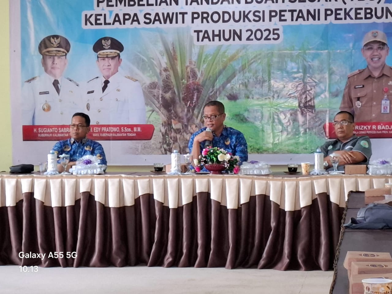 Hitung Indeks K dan Harga, Disbun Laksanakan Rapat Penetapan Harga Pembelian TBS Periode I Bulan Januari 2025