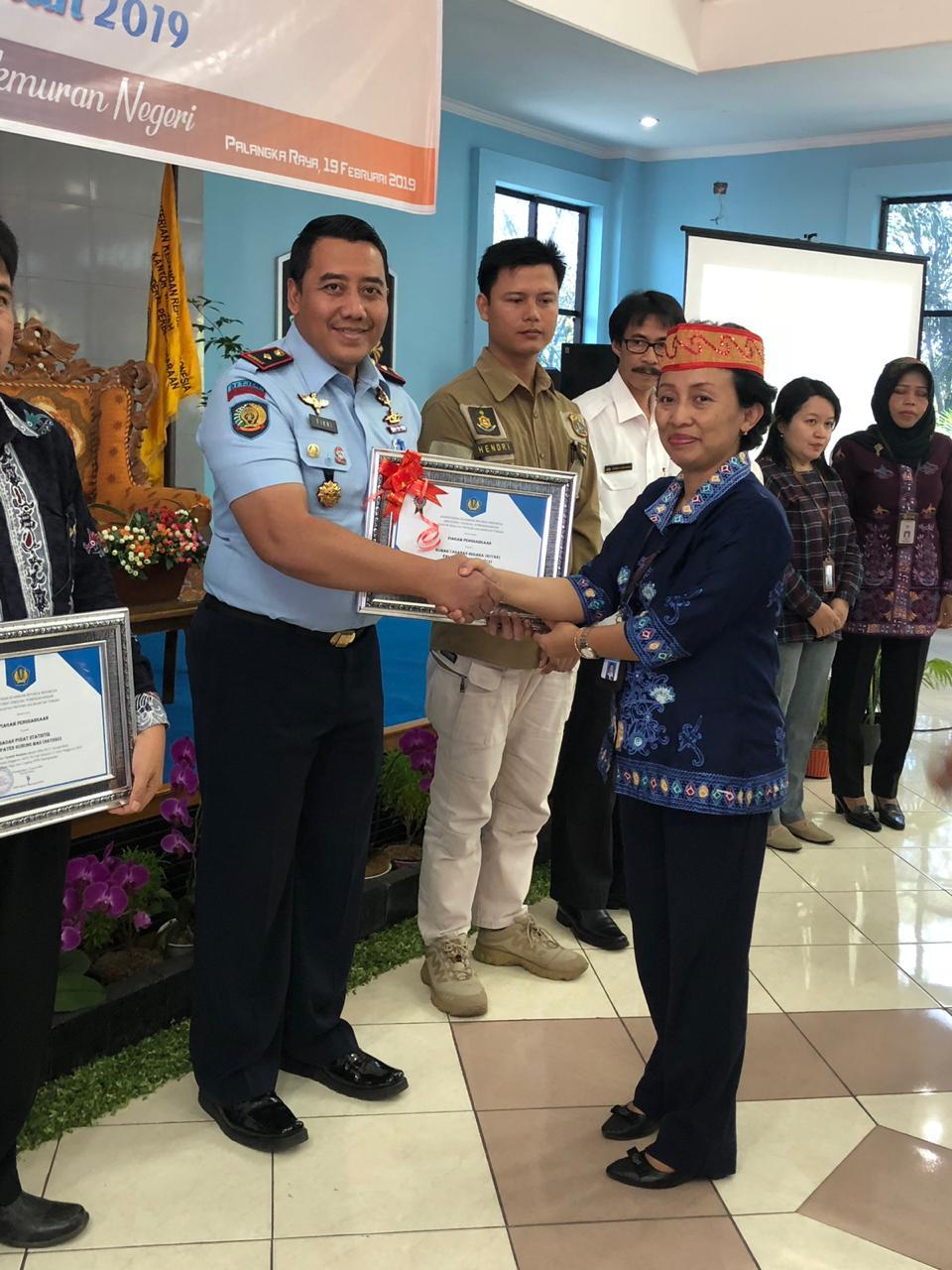 Rutan Palangka Raya Raih Predikat Terbaik III Kategori Indikator Kinerja Pelaksanaan Anggaran