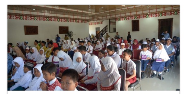 Penganugrahan BAZNAS Awards Penyerahan Bantuan Beasiswa