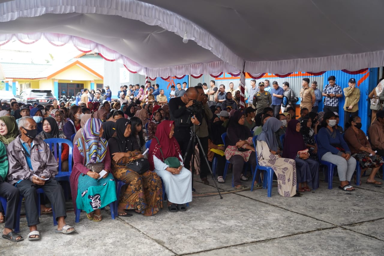 Hari ketiga “Kalteng Berbagi Berkah”, Sekda H. Nuryakin Buka Pasar Murah di Barito Utara