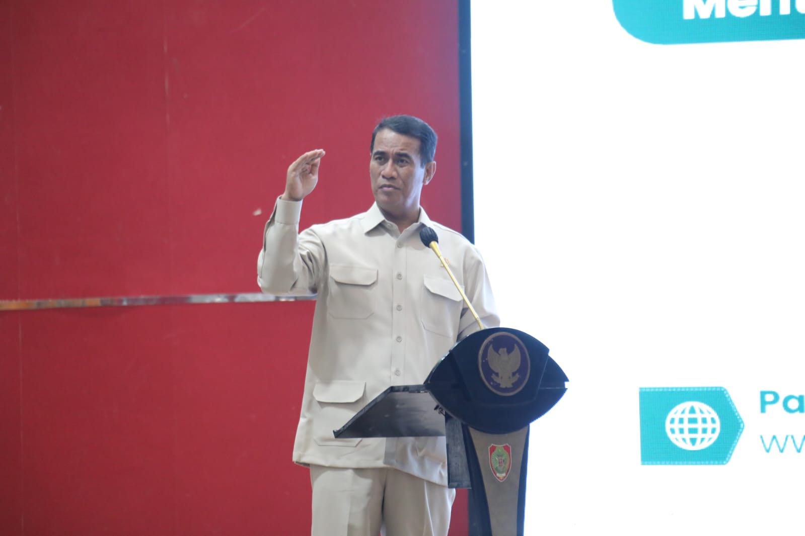Mentan Andi Amran Sulaiman Apresiasi Pemprov Kalteng Dukung Kemajuan Pembangunan Sektor Pertanian 