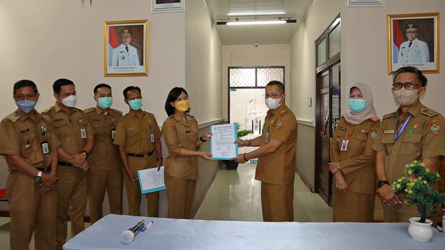 Plt. Kadis PMD Prov. Kalteng Pimpin Sertijab Pejabat Administrator