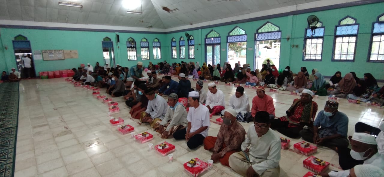 Jalin Silaturahmi di Masjid Al Ikhlas Pangkoh Hulu Pulang Pisau, Pemprov. Kalteng Harapkan Masyarakat Jaga Kerukunan Umat Beragama