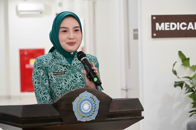 Gubernur Kalteng Bersama Ketua TP-PKK Tinjau Pemeriksaan Kesehatan Gratis Deteksi Dini Kanker Payudara 