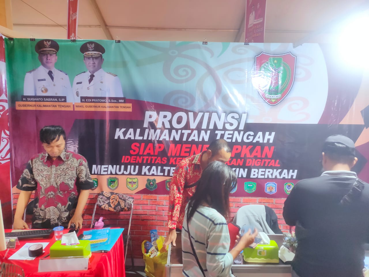 Buka Stand di Expo Kalteng 2023, Disdukcapil Kalteng Buka Layanan Pendaftaran Indentitas Kependudukan Digital