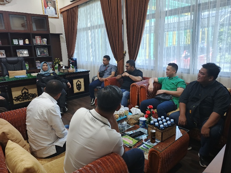 Kepala Dinas TPHP Prov. Kalteng Menerima Kunjungan Gerakan Pemuda Tani Indonesia