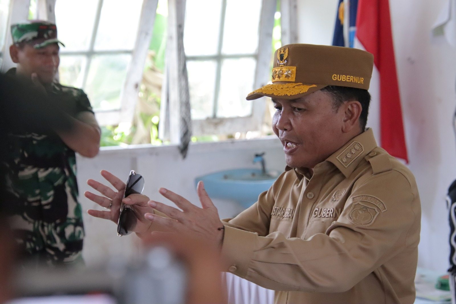 Kadis PMD Prov. Kalteng Turut Dampingi Gubernur Kalteng Berkunjung ke SMAN 1 Kuala Kapuas