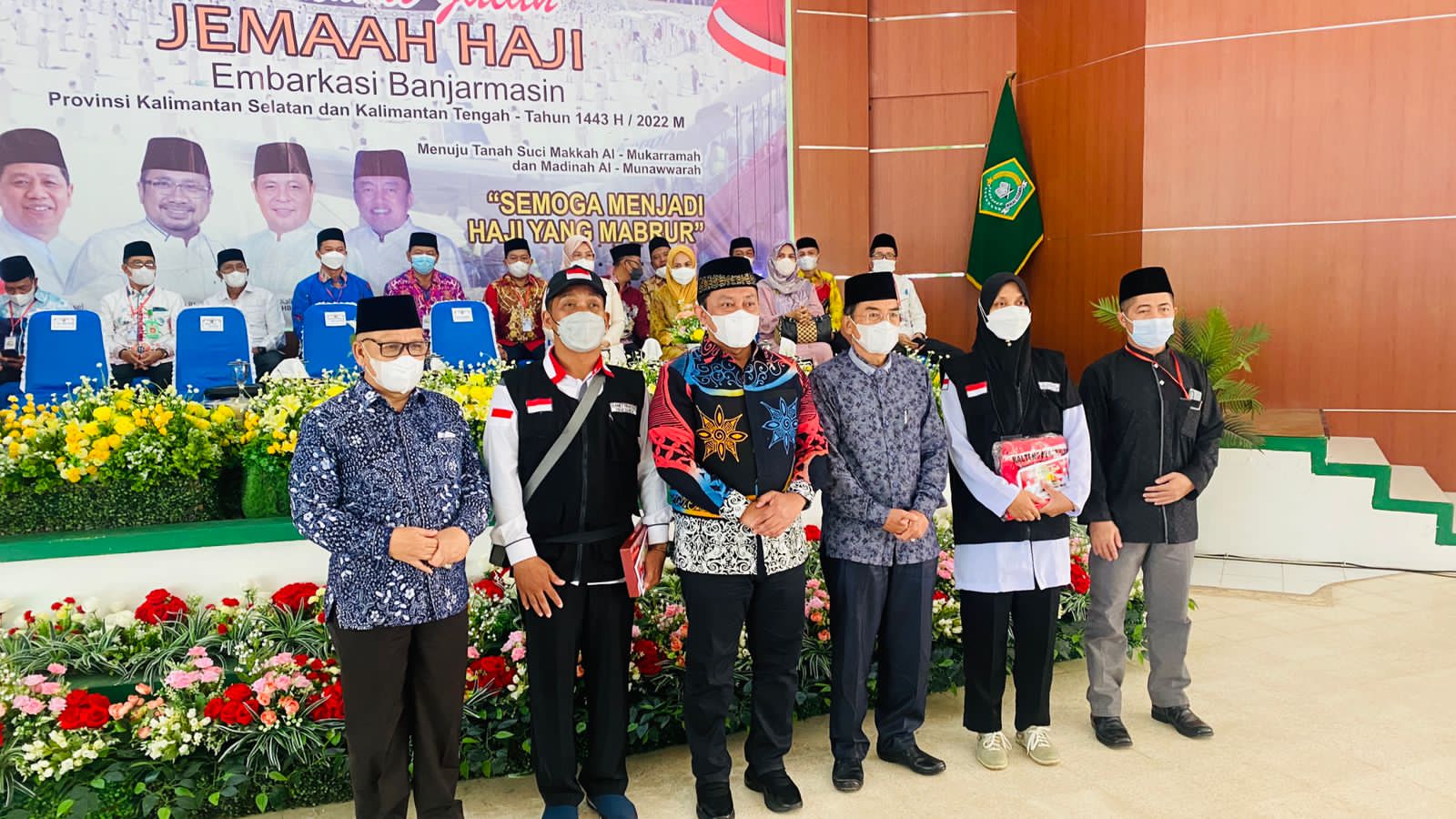 Wagub Kalteng Lepas Keberangkatan Jemaah Calon Haji Kloter 6 