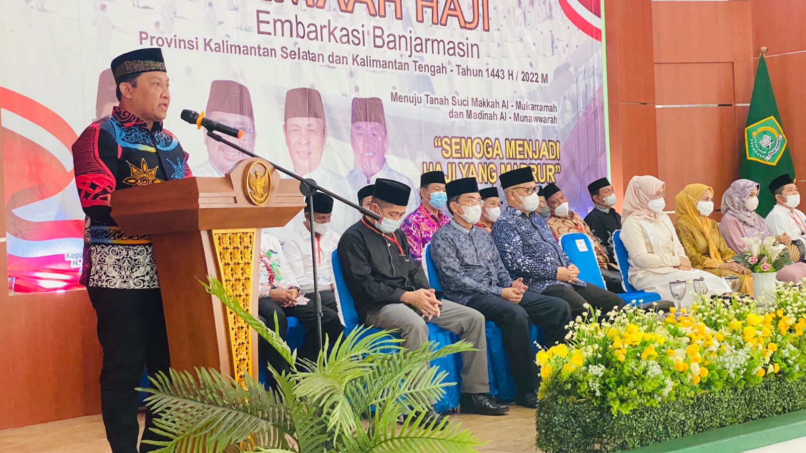 Wagub Kalteng Lepas Keberangkatan Jemaah Calon Haji Kloter 6 