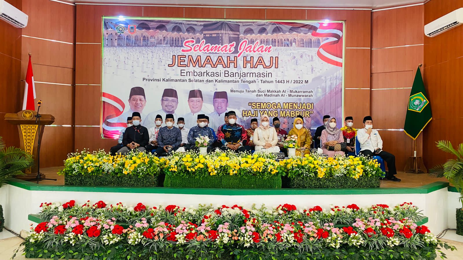 Wagub Kalteng Lepas Keberangkatan Jemaah Calon Haji Kloter 6 