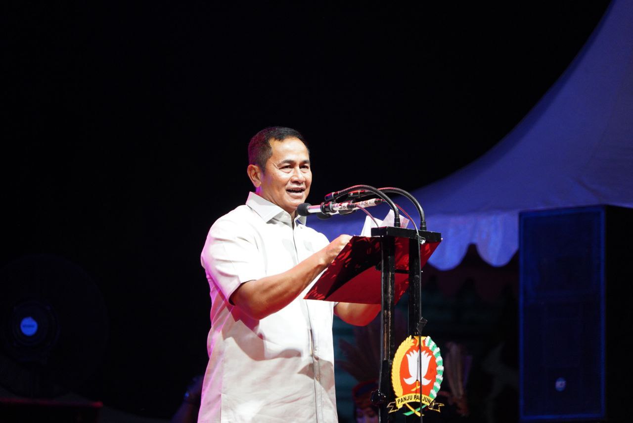 Peringatan HUT ke-66 Kodam XII/Tpr, Wagub Edy Pratowo Harapkan TNI Semakin Profesional dan Dicintai Masyarakat