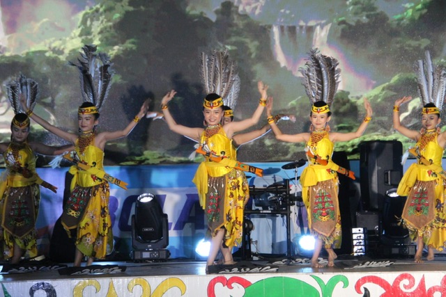 Huma Betang Night Pererat Kebersamaan dan Lestarikan Budaya di Momentum Hari Jadi Kota Palangka Raya