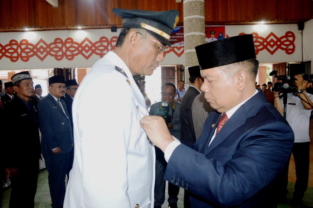 Bupati Lantik 169 Pejabat Kabupaten Kapuas