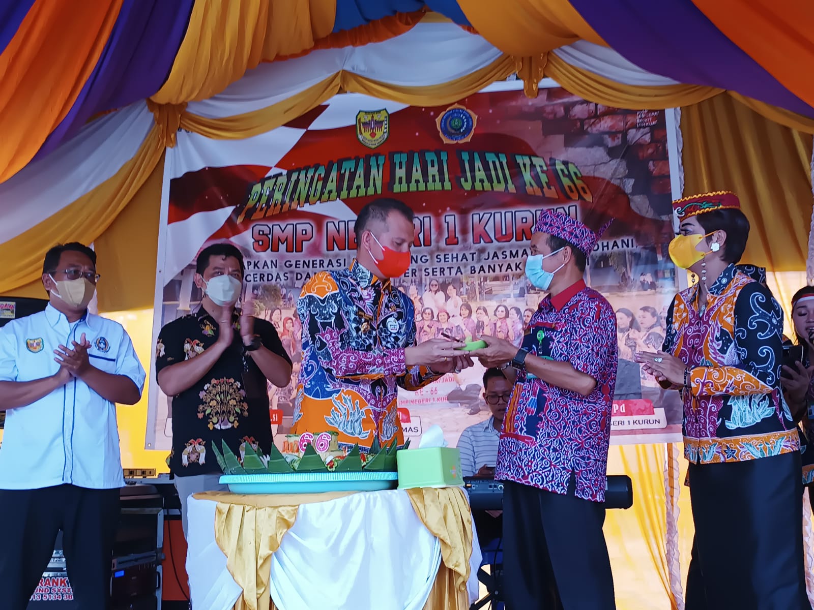 Bupati Gumas Hadiri Perayaan HUT SMPN 1 Kurun  ke-66